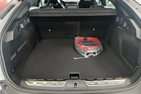 Peugeot e-408 E-408 GT Eléctrico 210 (157kW)