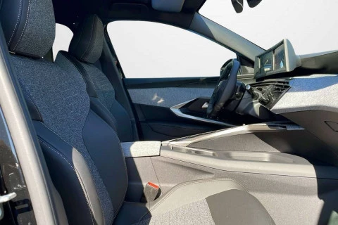 Peugeot 3008 Hybrid 1.2 107KW Allure eDCS6