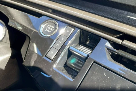 Peugeot 3008 Hybrid 1.2 107KW Allure eDCS6