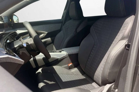 Peugeot 3008 Hybrid 1.2 107KW Allure eDCS6