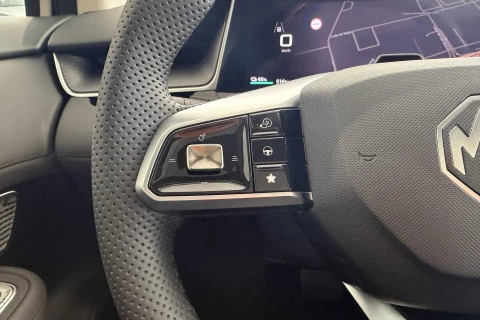 MGS6 EV Luxury