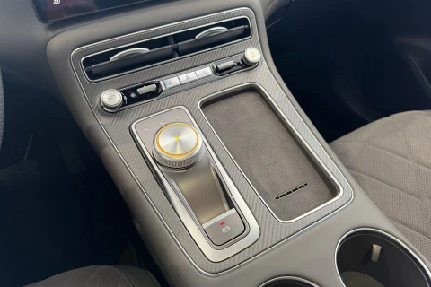 MGS6 EV Luxury