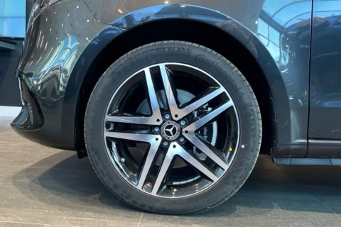 Mercedes-Benz Clase V 300 d Avantgarde Largo