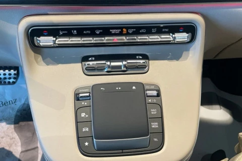 Mercedes-Benz Clase V 300 d Avantgarde Largo
