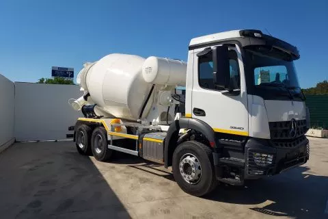 Mercedes-Benz Arocs 3340B Mercedes-Benz Arocs 3340B