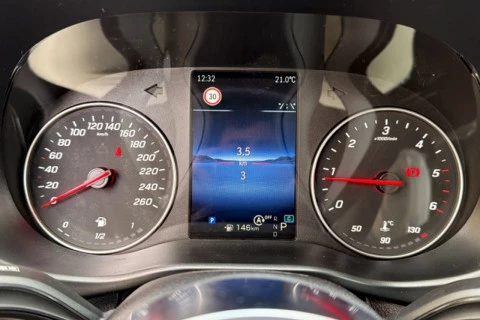 Mercedes-Benz Vito 114CDI AT 100kW Tourer Select Larga