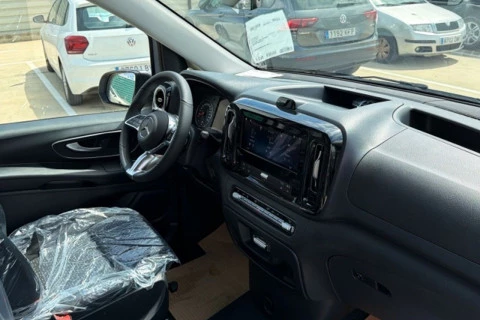 Mercedes-Benz Vito 114CDI AT 100kW Tourer Select Larga