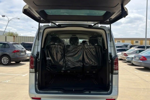 Mercedes-Benz Vito 114CDI AT 100kW Tourer Select Larga