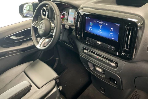 Mercedes-Benz Vito 114CDI AT 100kW Tourer Select Larga