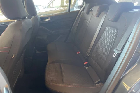 Ford Focus 1.0 Ecoboost MHEV 114kW ST-Line Auto
