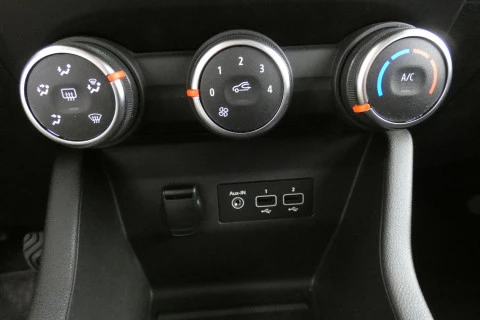 Renault Clio  TCE INTENS 67KW 5P