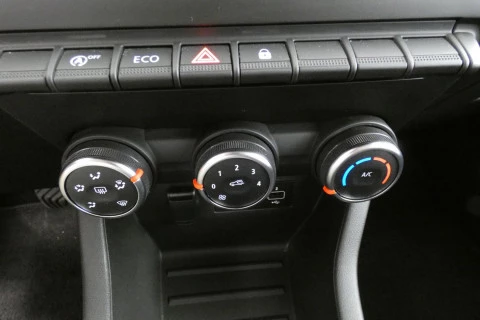 Renault Clio  TCE INTENS 67KW 5P