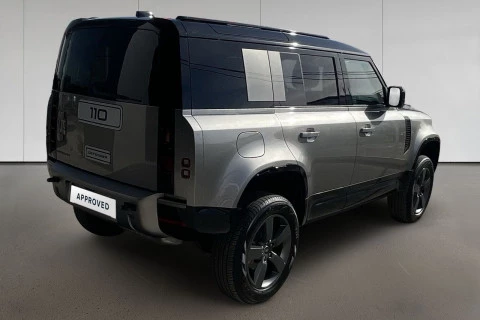 Land Rover Defender 110 3.0D I6 MHEV X-Dynamic SE 4WD AT 183 kW (249 CV)