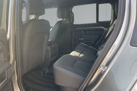 Land Rover Defender 110 3.0D I6 MHEV X-Dynamic SE 4WD AT 183 kW (249 CV)