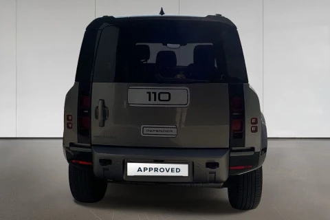 Land Rover Defender 110 3.0D I6 MHEV X-Dynamic SE 4WD AT 183 kW (249 CV)