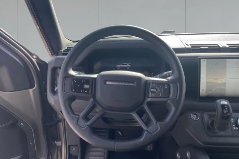 Land Rover Defender 110 3.0D I6 MHEV X-Dynamic SE 4WD AT 183 kW (249 CV)