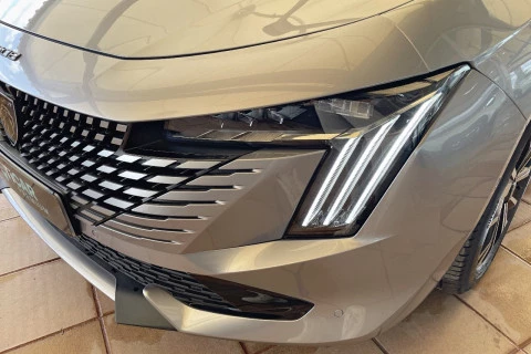 Peugeot 508 5P Allure PureTech 130 S&S EAT8