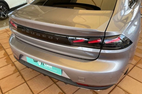 Peugeot 508 5P Allure PureTech 130 S&S EAT8