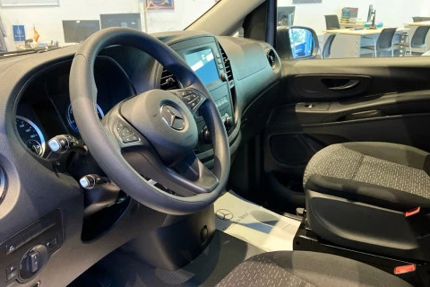 Mercedes-Benz eVito e-Vito 129 Tourer Pro Larga