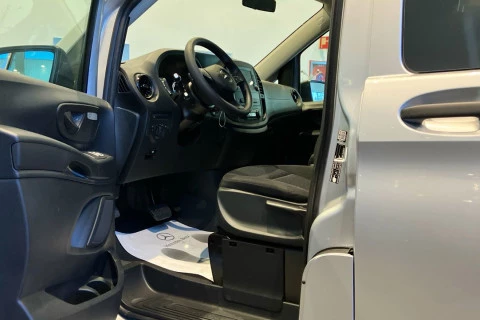 Mercedes-Benz eVito e-Vito 129 Tourer Pro Larga