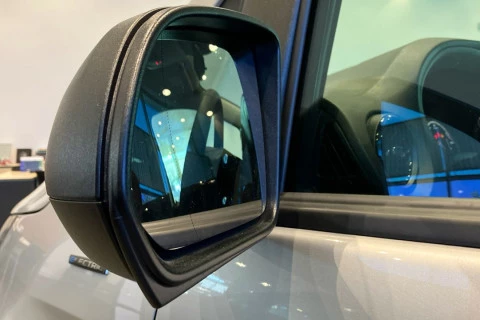 Mercedes-Benz eVito e-Vito 129 Tourer Pro Larga