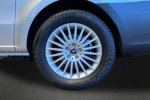 Mercedes-Benz eVito e-Vito 129 Tourer Pro Larga