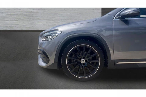 Mercedes-Benz GLA GLA 200