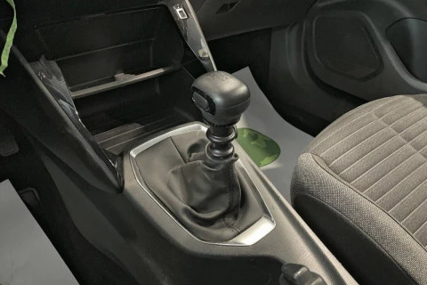 Peugeot 2008 Active Pack Puretech 100 S&S BVM6