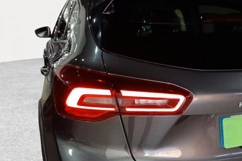 Ford Focus 1.0 Ecoboost MHEV Active Auto 114 kW (155 CV)