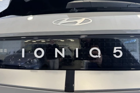 Hyundai IONIQ 5 63KWH Light RWD