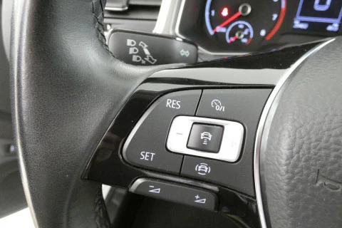 Volkswagen T-Roc   1.5 TSI Advance Style DSG7