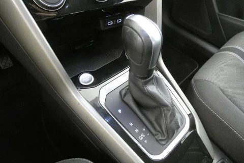 Volkswagen T-Roc   1.5 TSI Advance Style DSG7