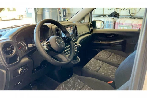 Mercedes-Benz Vito 110 CDI FURGON BASE