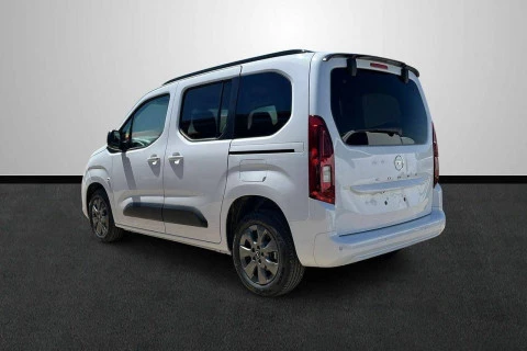 Opel Combo 100 Cv 1.5 Td S/S MT6 €6.4