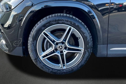 Mercedes-Benz GLA GLA 200 D