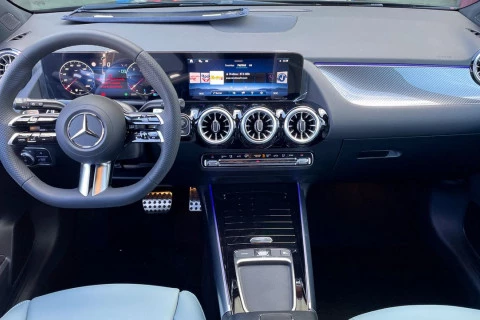 Mercedes-Benz GLA GLA 200 D