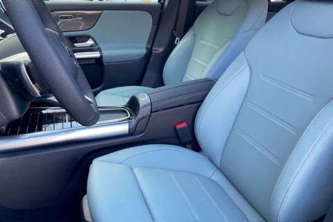 Mercedes-Benz GLA GLA 200 D