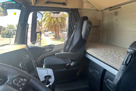 Mercedes-Benz Actros 1845 LS