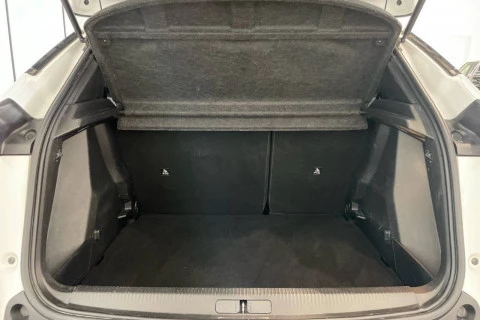 Peugeot 2008 Active Pack BlueHDI 81kW (110CV)