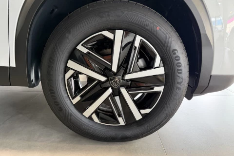 Peugeot 2008 Style Gasolina 100 S&S 6 Vel. MAN