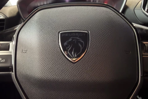 Peugeot 2008 Style Gasolina 100 S&S 6 Vel. MAN