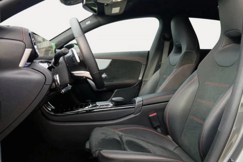 Mercedes-Benz CLA CLA 200 D DCT Shooting Brake