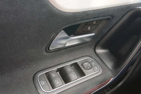 Mercedes-Benz CLA CLA 200 D DCT Shooting Brake