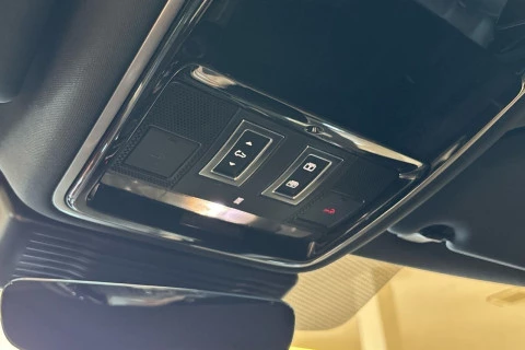 Land Rover Range Rover Velar 3.0D R-Dynamic SE 4WD Auto 221 kW (300 CV)