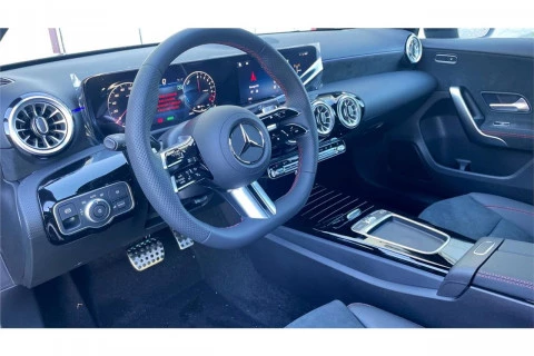 Mercedes-Benz Clase A A 250 e con tecnología híbrida EQ
