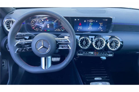 Mercedes-Benz Clase A A 250 e con tecnología híbrida EQ