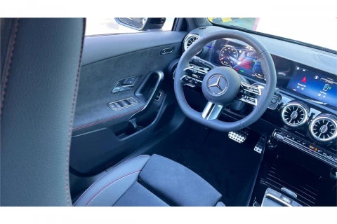 Mercedes-Benz Clase A A 250 e con tecnología híbrida EQ