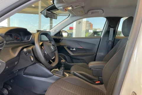 Peugeot 2008 Active Puretech 100 S&S BVM6