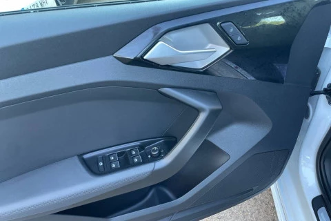 Audi A1 Sportback Adrenalin 30 TFSI 81kW (110CV)