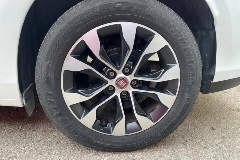 Fiat Tipo 5P 1.3 Multijet 70kW (95CV) Mirror